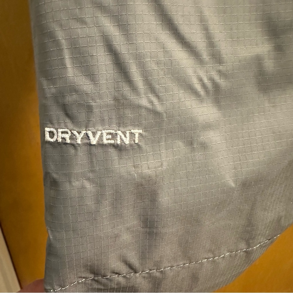 The North Face- Dry-vent raincoat- size small - Picture 5 of 6